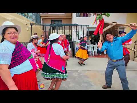 SIEMPRE CON ALEGRIA SE GOZAN LAS FIESTAS EN CRUZ BLANCA AZOGUES