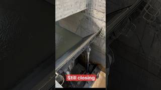 Amazing complete process of dam gate closing by hydraulic system