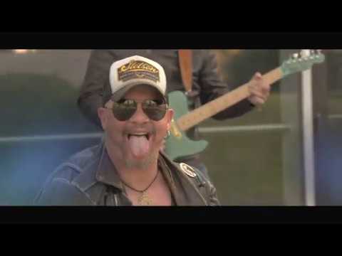 "Zusammen durch das Feuer" Volker Schlag feat. KultBahnhof Band und die Waterloo Kapelle