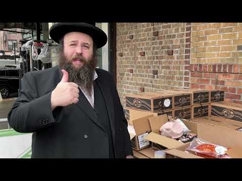 Masbia’s ED Alexander Rapaport thanking KJ POULTRY for Donating Deli