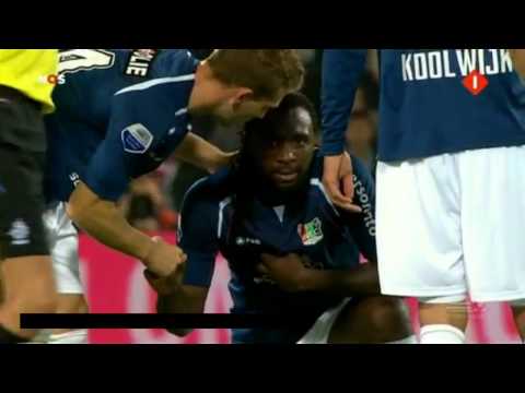 Evander Sno Hartstilstand (Heart attack) Feyenoord - NEC 30-09-2012