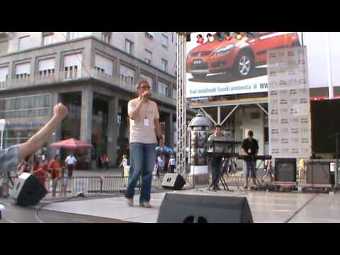 BORIS BABAROVIĆ, BARBA I OTKAZANI LET - RUŽE SU CRVENE (FESTIVAL JEDNAKIH MOGUĆNOSTI)