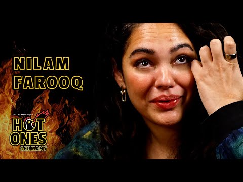 Nilam Farooq zwischen Schauspielerei, YouTube und brennenden Wings 🥵🔥 | Hot Ones Germany