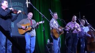 Lonesome River Band / Holding To The Right Hand