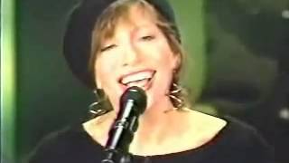 Carly Simon (With Ben &amp; Sally) - You Can Close Your Eyes (Oprah)