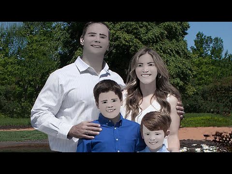 Family’s terrible family photos go viral; The Cranberries singer dies in London hotel - 01/16/2018