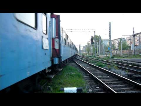 P7034 Urziceni - Bucuresti Nord sosind in Gara Bucuresti Nord cu un mic suier, 21 Aprilie 2010