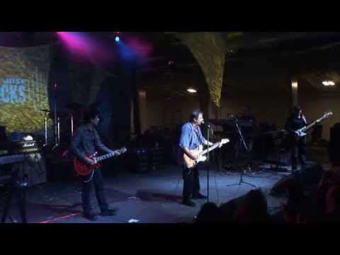 Greg Kihn Plays "The Breakup Song" at San Jose Rocks 2007