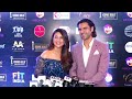 Divyanka Tripathi Wins Best Fearless Vivek Dahiya Best Impressive Performance Iconic Gold Award