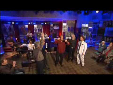 I Bowed on my Knees - Gaither Vocal Band  ft. Michael English  (2009) Live