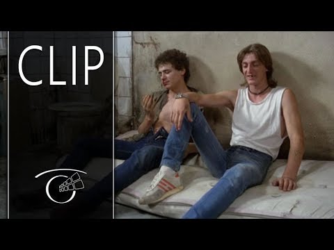 El Pico 2 - Clip Primer día de Paco en la carcel de Carabanchel