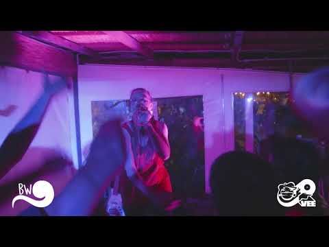 VAITEA perform "Chantem" @ Black Waves Party (IM)