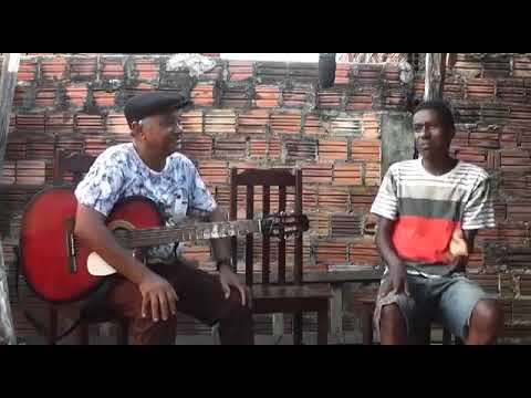 Buiú canta com Carlos Adiel a música bb e mamar