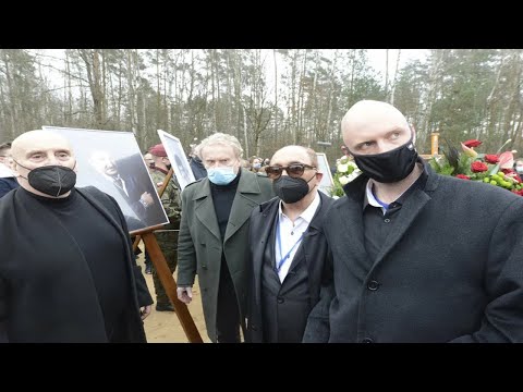 ✅  Pogrzeb Krawczyka: Lichtman odpowiada Kosmali! "Straciłem przyjaciela, ty pieniądze..."