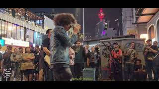 Download lagu Meremang tengkuk macam nak sama Salim Iklim...Cinta Tiga Segi- Micky klaxson ft Bob Sentuhan Buskers mp3