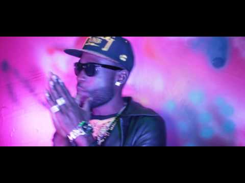 Bruna Lee ft  Weyda Múmia jeito sensualofficial video BF record 2