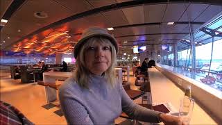 An easyjet Flight from Hamburg to England for christmas.. Yeahh!