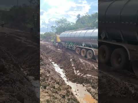 Vía a Mapiripan Meta 🇨🇴 🇨🇴 🇨🇴  #trucks #automobile #truckesvlogs #offroad #troquero #trucking