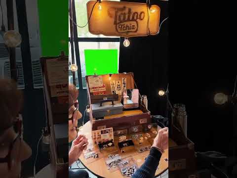 Ambiance du bar à tattoos Tchiz Party en vidéo
