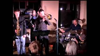 Kattorna playing "Cherry" by K. Komeda