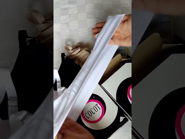 Vídeo relacionado con CATMEYE Pack de 4 Sujetadores Deportivos para Niñas, Bralette Suave de Algodón-Spandex Sin Aro, Crop Tops Cómodos para Adolescentes de 8 a 14 Años (Blanco)