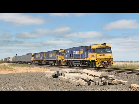 6MP4 Pacific National TOLL Container Train With Three NR Class Locomotives (3/11/2023) - PoathTV
