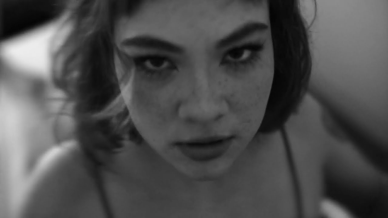 Jade Baraldo - Dose (clipe oficial)