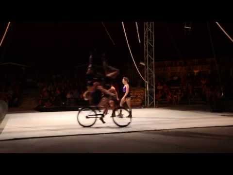 Kia Circus Star - Bike for 5