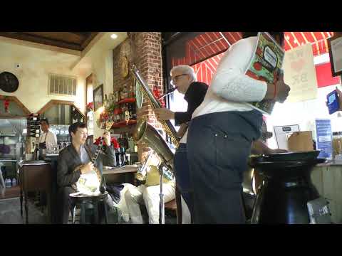 "MUSKRAT RAMBLE": ARNT ARNTZEN, DANNY TOBIAS, VINCE GIORDANO (Giovanni's, 12.5.21)