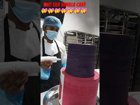 Two layer vanilla cake.💖💖💖💝💝👌 #song #newsong #love #music #coversong #india #indiacake#india #2025