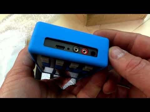 Купил себе портативный осциллограф SigPeak DSO2512G.