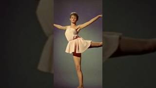 BRIGITTE BARDOT (1956) - Cette Sacrée Gamine - track 1