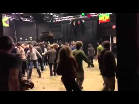 Last tune at Roots & Culture, Zappa Antwerp, IonYouth 9 apr 2016