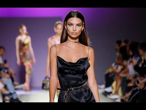 VERSACE Spring 2019 Milan - Fashion Channel