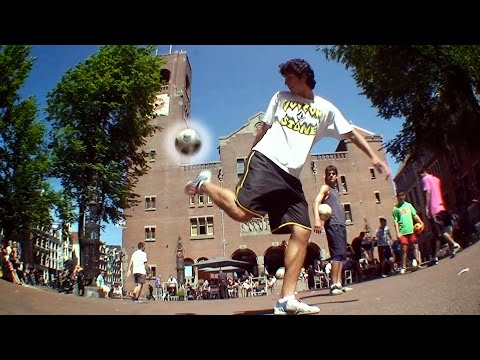 Amsterdam Freestyle Football Meeting | Tek Neek