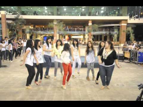 110412 [Dance Cover] SNSD - Gee
