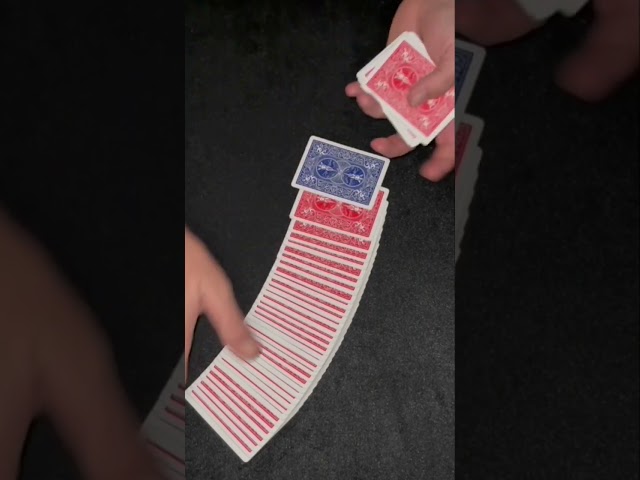 Vídeo relacionado con Baraja de bicicleta que cambia de color, increíble truco de magia para principiantes, incluye bolsa de cartas de cifrado