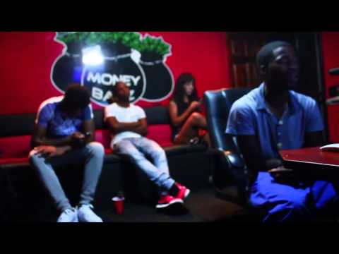 Wonder B x Live It Up #NashMade