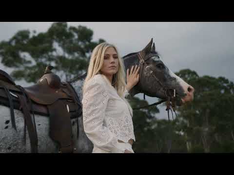 Sara Berki - Outrun (Official Lyric Video)