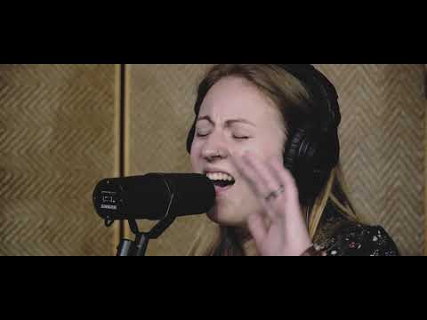 Austėja Žvirblytė group - Who Knows What