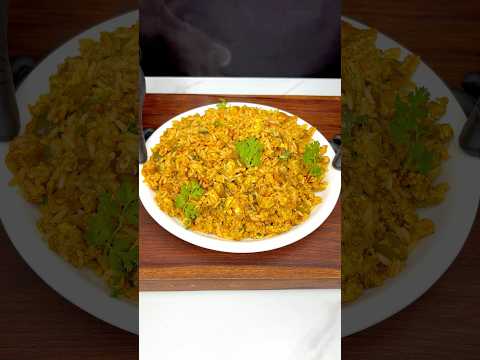 Egg rice 🔥 ASMR Cooking 🎧 #shorts #asmr #asmrcooking #eggrice #egg #streetfood #andarice