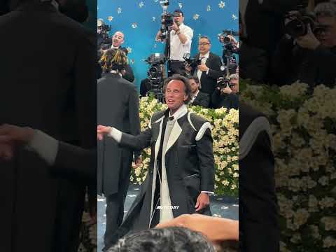 Walton Goggins and Kerry Washington reunite at the Met Gala