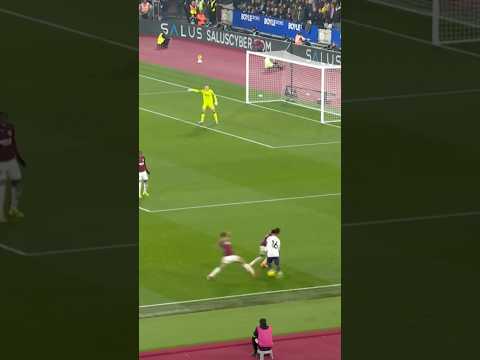 Close Control 🕹️