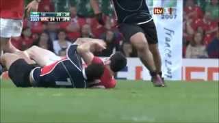 Hare Makiri big tackle on Stephen Jones