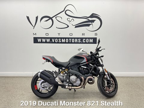 2019 Ducati Monster 821 Stealth walkaround video - V5287