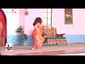 Meri Hik Tu Kameez Utha Ky Nida Choudhry Hot Dance 2017