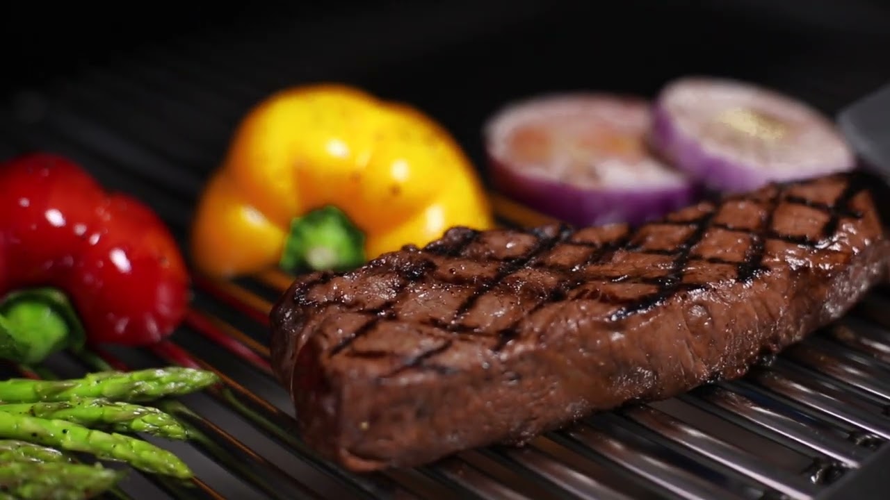 Broil King Imperial vs Regal gas grill comparison video review