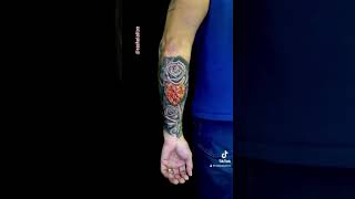 #tattoodesign #tattoo #tattooartist #inked #floraltattoo #gemstone #roses