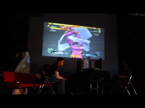Stunfest 2013 - Finale Winner Bracket Street Fighter IV AE - Luffy VS Eita