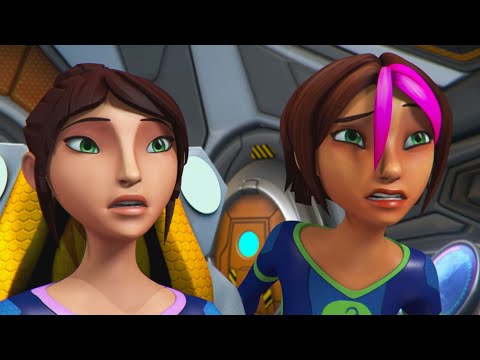 The Bermuda Triangle!! 😱 Treacherous Waters | The Deep Season 2 🦈 Ep 4 | HD Full Episode